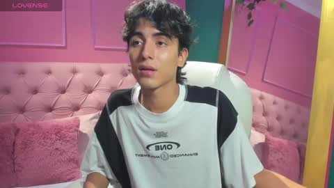 Snapshot of salvatore_monterey chatting on 01.08.25 salvatore online show from 01.08.25