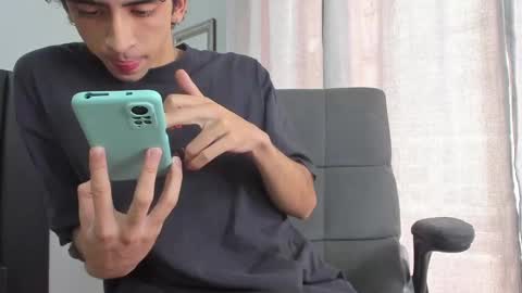 Snapshot of salvatore_monterey chatting on 02.12.25 salvatore online show from 02.12.25