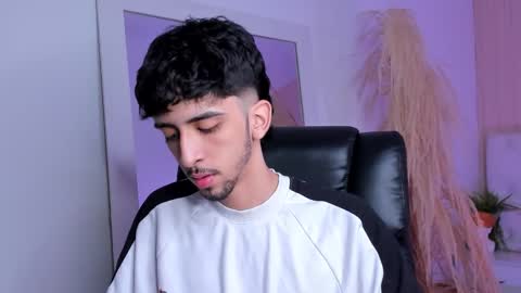 Snapshot of salvatore_monterey chatting on 09.20.25 salvatore online show from 09.20.25