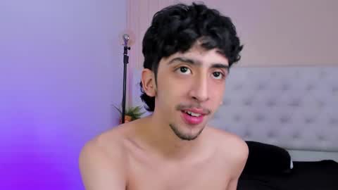 Snapshot of salvatore_monterey chatting on 10.16.25 salvatore online show from 10.16.25