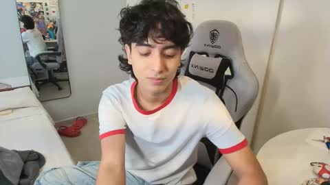 salvatore_montt online show from 12.02.25