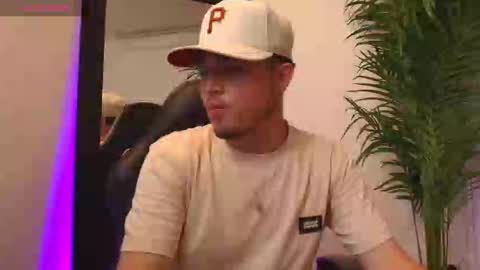 Snapshot of salvatore_muller chatting on 09.29.25 Salvatore online show from 09.29.25