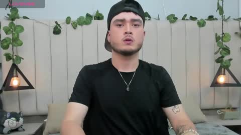 Snapshot of salvatore_muller chatting on 11.09.25 Salvatore online show from 11.09.25