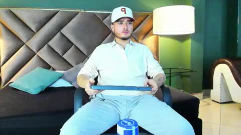  Salvatore online show from 02.10.26