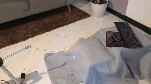 saly_moon1 online show from 02.26.26