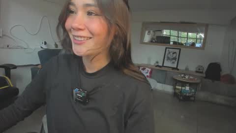 Stefana    or    Samchispas online show from 11.19.25