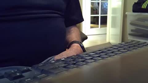 Snapshot of sam1151 chatting on 04.06.26 niceone51 online show from 04.06.26