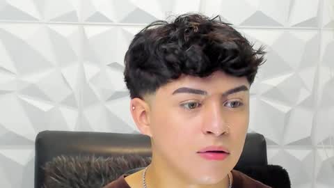 Sam online show from 11.21.25