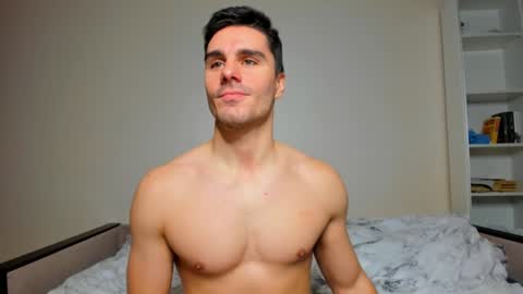 Snapshot of sam_huston18 chatting on 01.16.25 BACK IN 2 WEEKS online show from 01.16.25