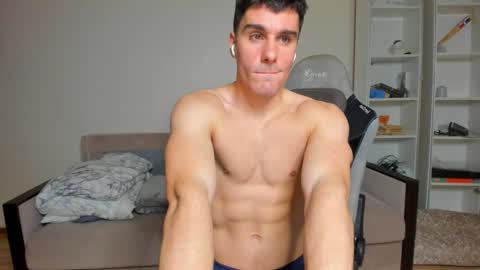 Snapshot of sam_huston18 chatting on 02.07.25 BACK IN 2 WEEKS online show from 02.07.25