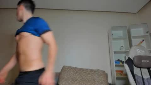 Snapshot of sam_huston18 chatting on 02.23.25 BACK IN 2 WEEKS online show from 02.23.25