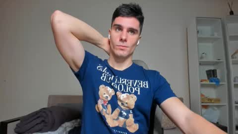Snapshot of sam_huston18 chatting on 03.05.25 BACK IN 2 WEEKS online show from 03.05.25