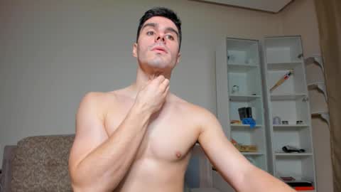 Snapshot of sam_huston18 chatting on 03.08.25 BACK IN 2 WEEKS online show from 03.08.25