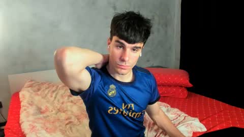 Snapshot of sam_huston18 chatting on 06.15.26 BACK IN 2 WEEKS online show from 06.15.26