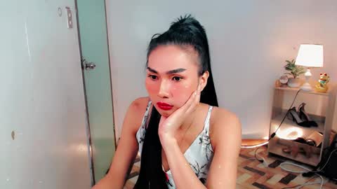 Snapshot of sam_mitinair chatting on 12.13.24 sam online show from 12.13.24