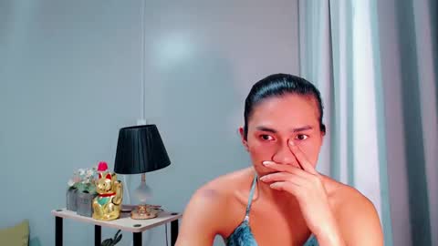 Snapshot of sam_mitinair chatting on 12.27.24 sam online show from 12.27.24