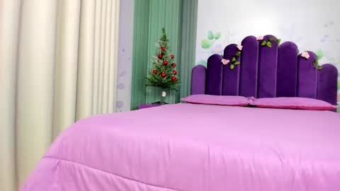 sam_naughty18 online show from 12.20.24