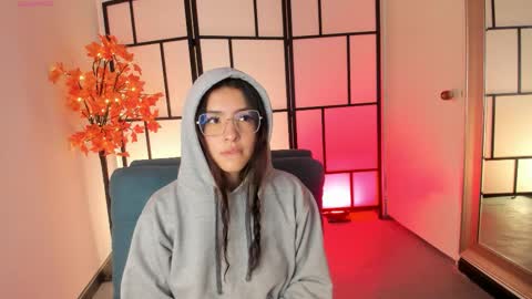 Snapshot of sam_pay chatting on 12.22.25 Sam online show from 12.22.25