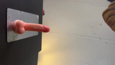 SAMUEL THOMPSON online show from 03.01.25