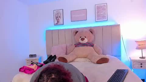 Samantha  online show from 12.16.25