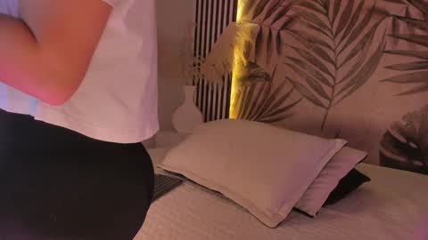 Samaantha  online show from 11.06.25