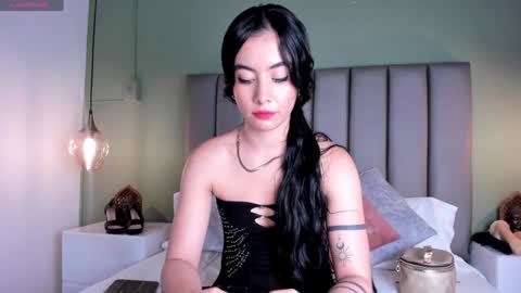 Snapshot of samaantharey chatting on 01.12.25 Samantha online show from 01.12.25