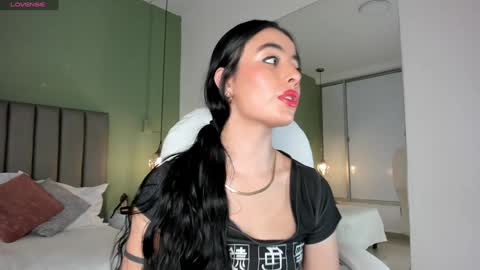 Snapshot of samaantharey chatting on 02.01.25 Samantha online show from 02.01.25