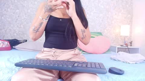 Samanta online show from 11.27.25