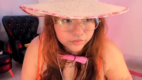 Snapshot of samanta_cutee1 chatting on 01.11.25 SAMANTA online show from 01.11.25