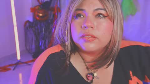 Snapshot of samanta_cutee1 chatting on 10.13.25 SAMANTA online show from 10.13.25