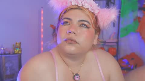 Snapshot of samanta_cutee1 chatting on 10.21.25 SAMANTA online show from 10.21.25