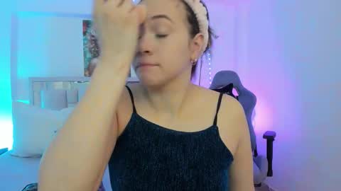 Samanta online show from 10.13.25