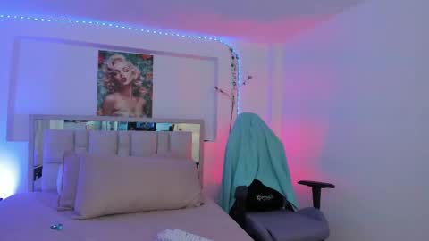 Samanta online show from 11.19.25