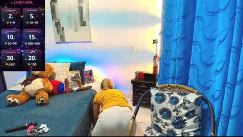 Samanta Stone online show from 12.09.24