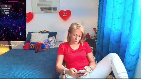 Samanta Stone online show from 02.19.25