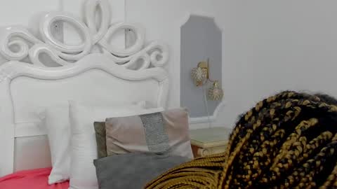 Samanta online show from 02.13.25