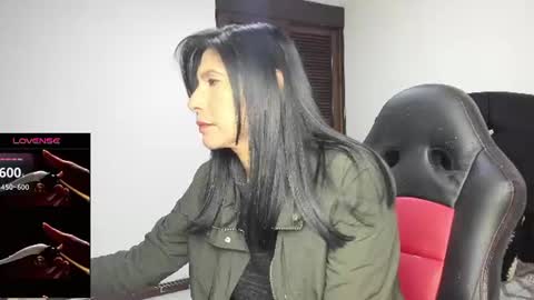 Snapshot of samantha1_rosse01 chatting on 08.01.26 samantha1_rosse01 online show from 08.01.26
