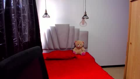 Snapshot of samantha__wilson chatting on 09.24.25 Samantha  online show from 09.24.25