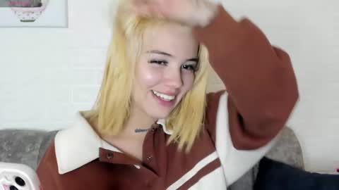 samantha_browwnn online show from 01.25.25