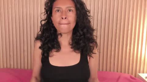 Snapshot of samantha_duart3 chatting on 06.19.26 samantha_duart3 online show from 06.19.26