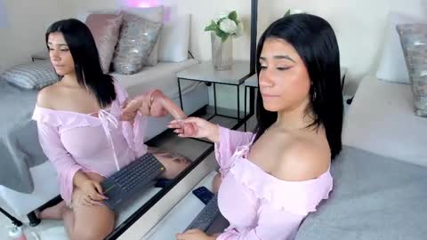 Snapshot of samantha_hotly chatting on 05.06.26 Samantha online show from 05.06.26
