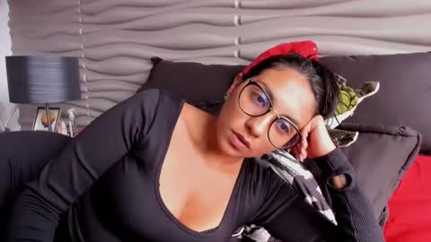 Samantha online show from 01.28.25