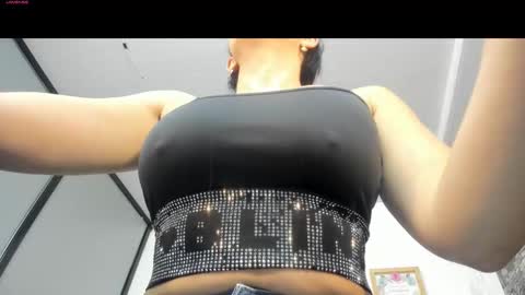 samantha_milfs online show from 10.01.25