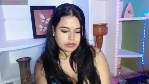 samantha_smiithh online show from 10.20.25