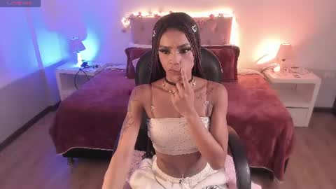 Snapshot of samantha_spike chatting on 07.16.26 Samantha online show from 07.16.26