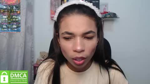 Snapshot of samanthaa_queen chatting on 01.09.25 sam online show from 01.09.25