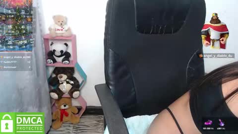 Snapshot of samanthaa_queen chatting on 01.16.25 sam online show from 01.16.25