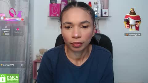 Snapshot of samanthaa_queen chatting on 10.01.25 sam online show from 10.01.25