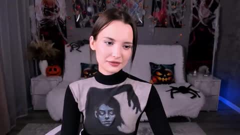 SamanthaaWalker online show from 10.16.25