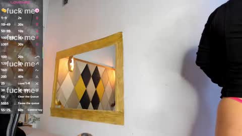 Samantha Ferrer online show from 03.10.25